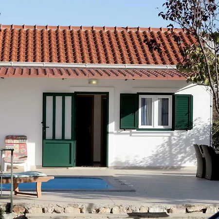 Maria Villa